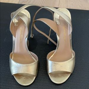 Salvatore Ferragamo abstract heels size 7C